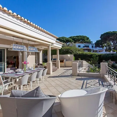 Sleeps 10 Pool Air Con T479908 Villa